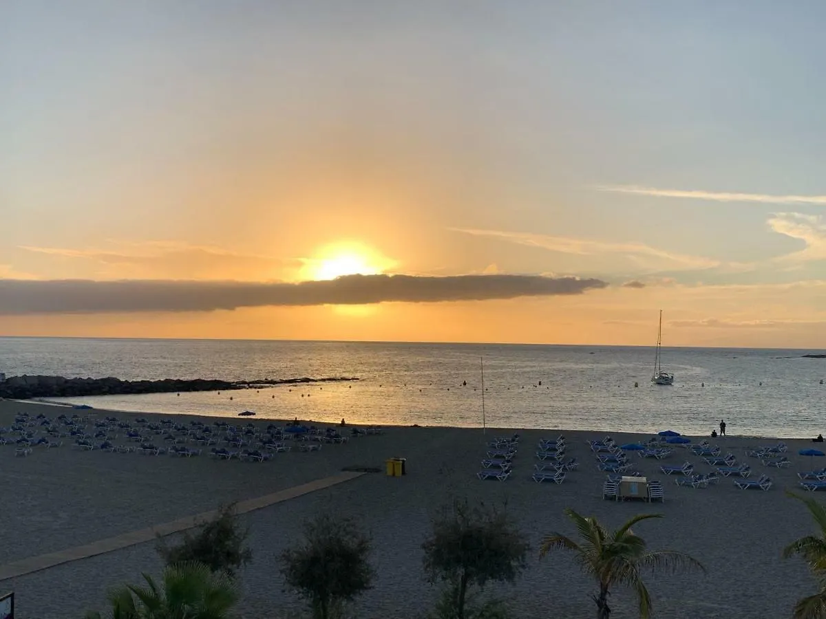 Torres Del Sol Playa De Las Vistas Free Wifi Playa de las Americas  Spagna